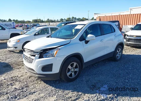 2016 Chevrolet Trax 1Ls z USA, uszkodzony, nr VIN 3GNCJNSB2GL238071